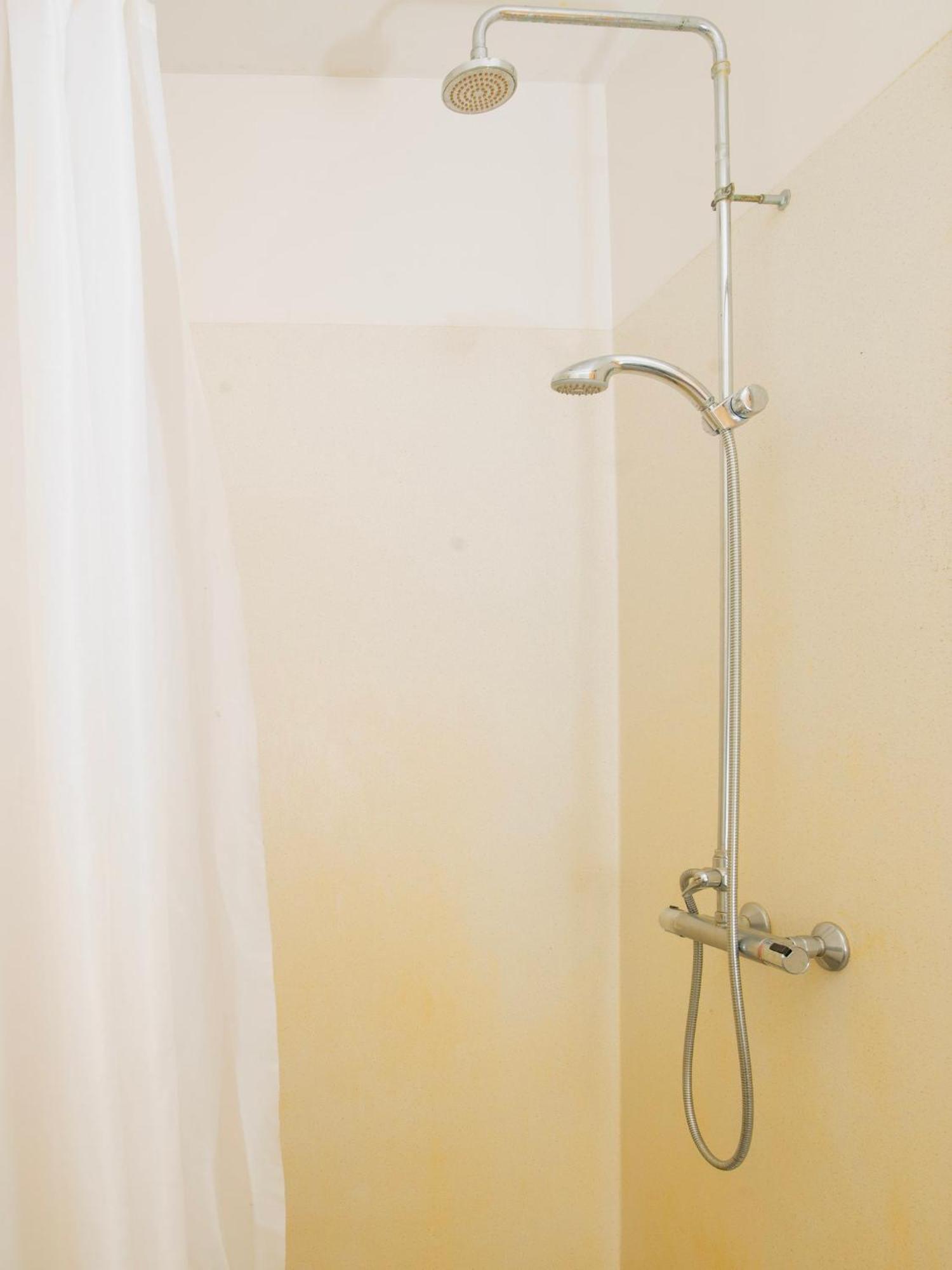 Twin Room Private Bathroom